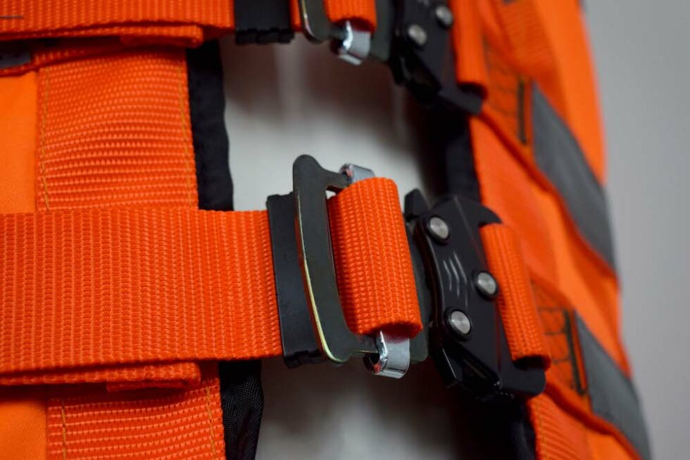 Safety Harnesses fall restraint and fall arrest - Aresta Safety